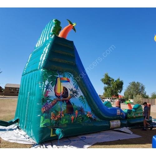 wm-16_foot_tiki_waterside_with_pool-03